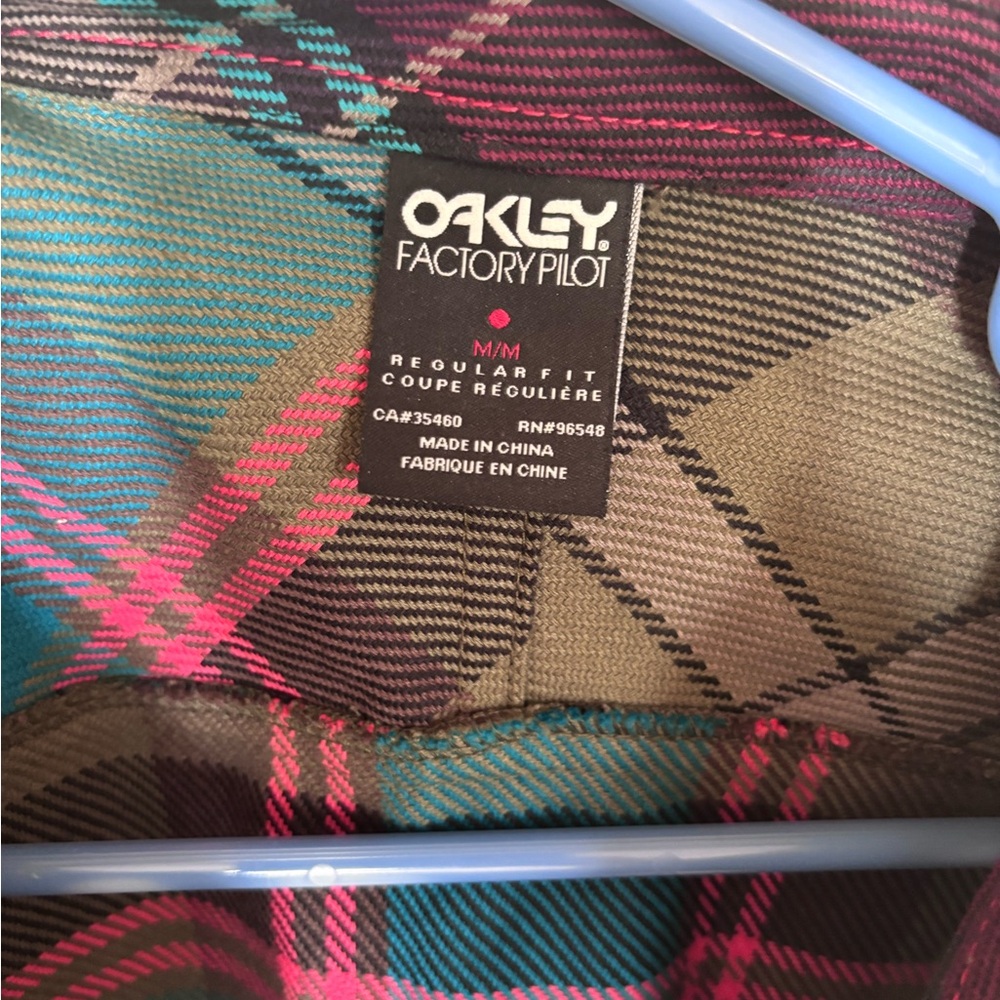 oakley factory pilot flannel.